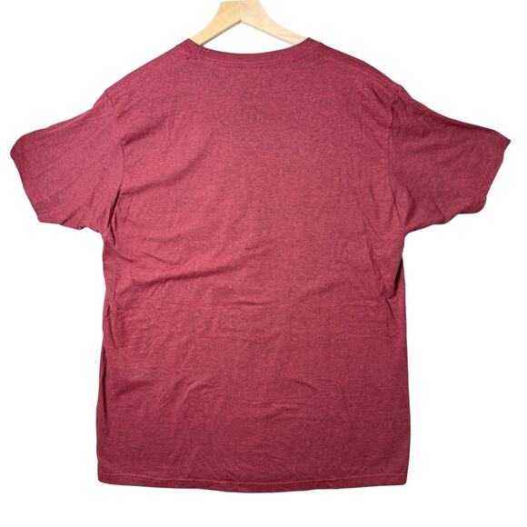 Harry Potter Gryffindor Wizarding World T-Shirt Red Royal Crest Logo Size XL - Picture 2 of 6